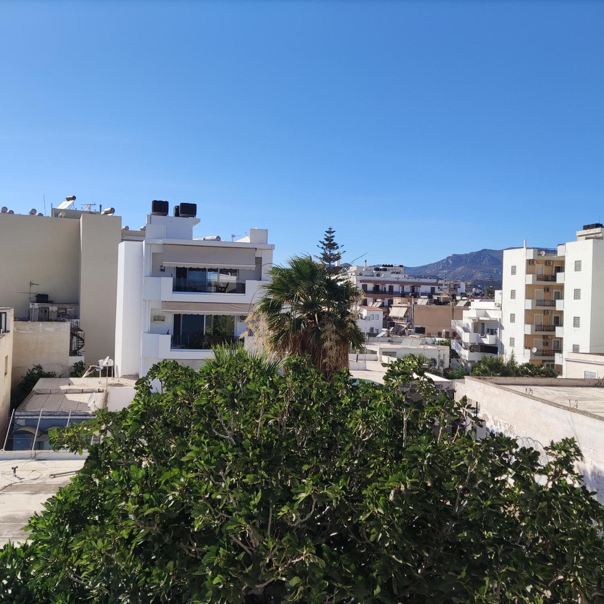 Katerina Studios & Apartments Ierápetra エクステリア 写真